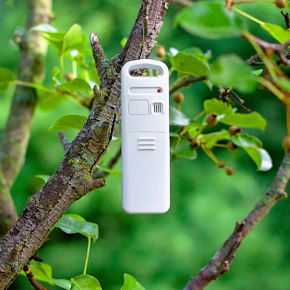 AcuRite Wireless Thermometer with Digital Display for Indoor/Outdoor Temperature and Humidity Measurements - White