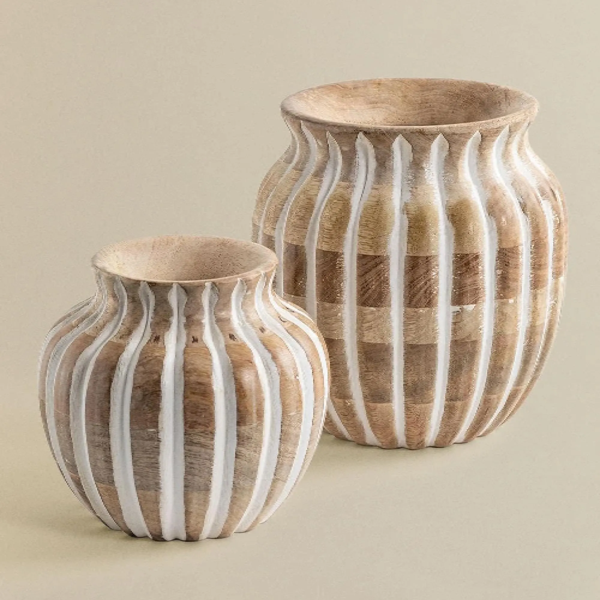 Duadecor Mango Wood Ribao Vase (Round) | White Wash Flower Vase | Wooden Pot for Flowers and Plants, Living Room, Bedroom, Table Top, Wall Shelf & Home Decor | Decorative Table Centrepiece Dia 20 cm