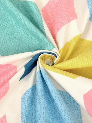 FABINALIV Multicolor Geometric 300 TC Cotton Blend King Size Double Bedsheet with 2 Pillow Covers (FLBS-1298-Multi)