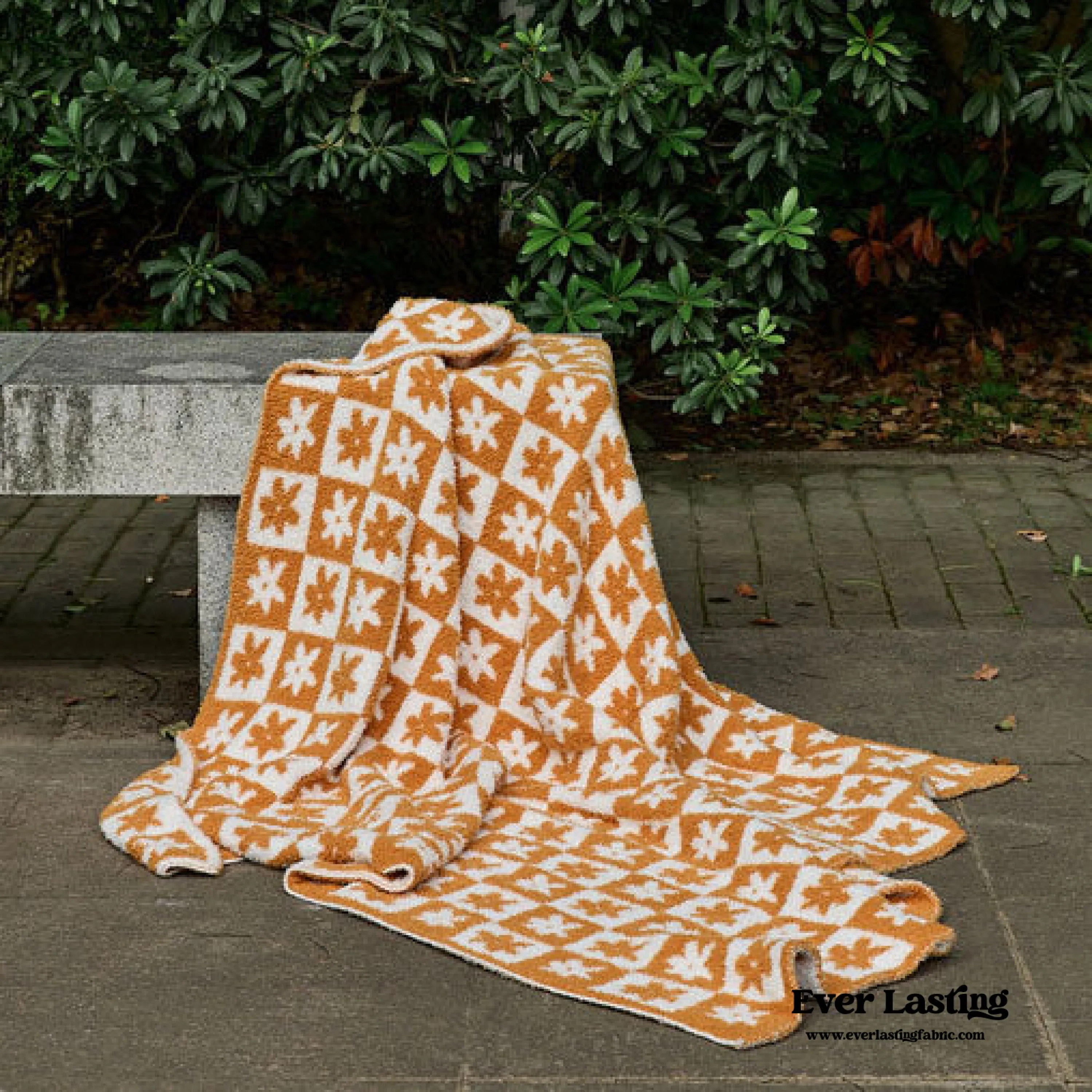 Floral Checker Blanket / Green
