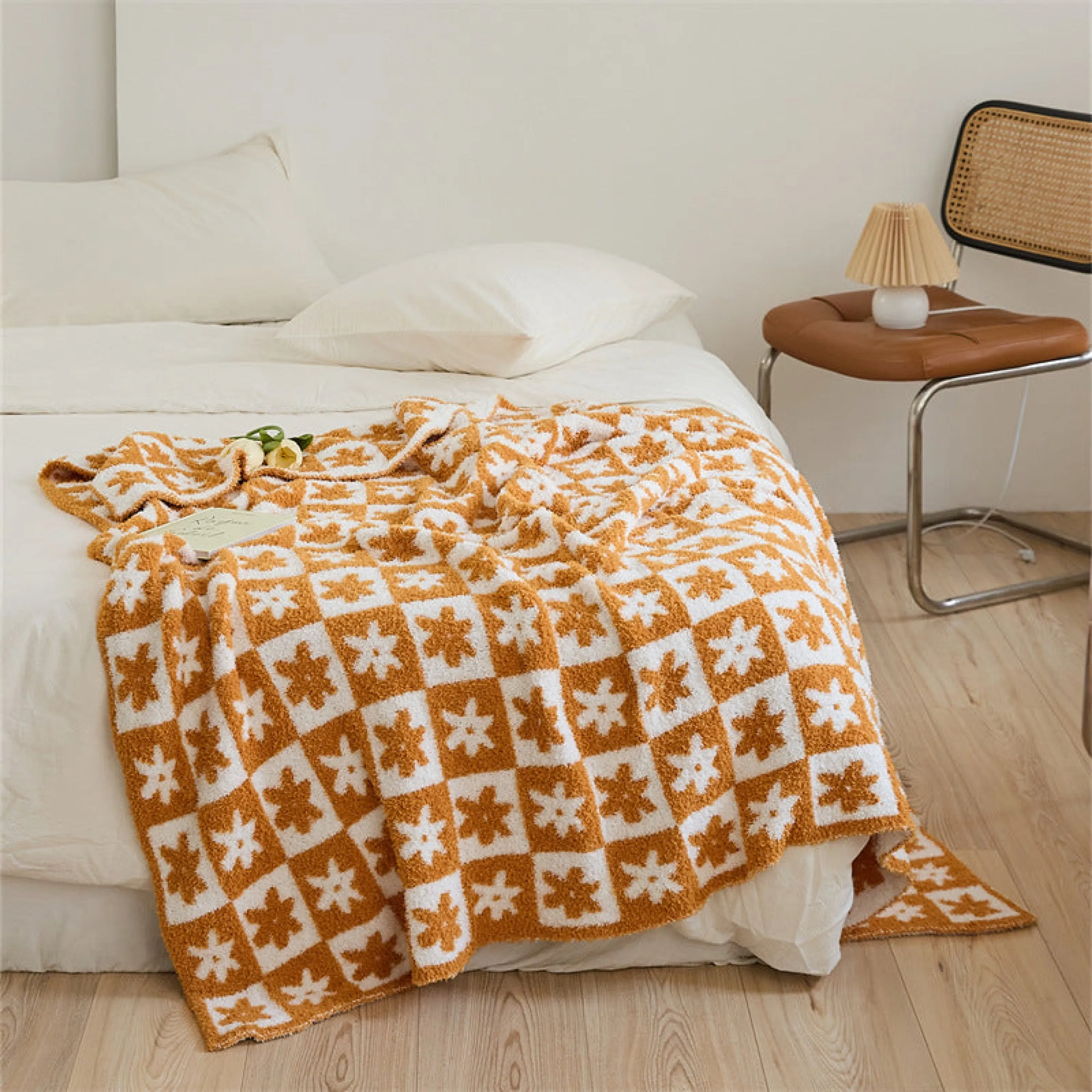 Floral Checker Blanket / Green
