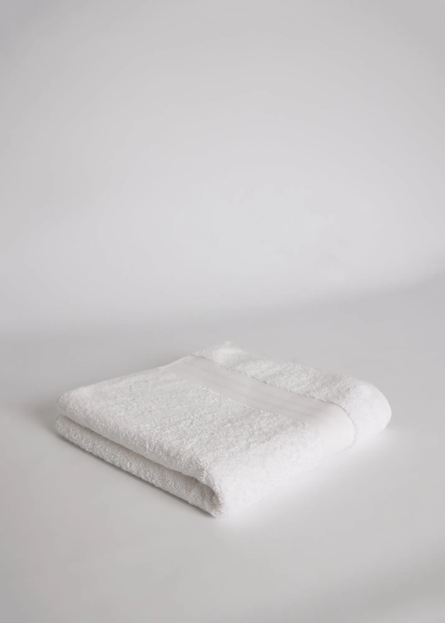 Foxford Luxury Cotton Bath Towel - White