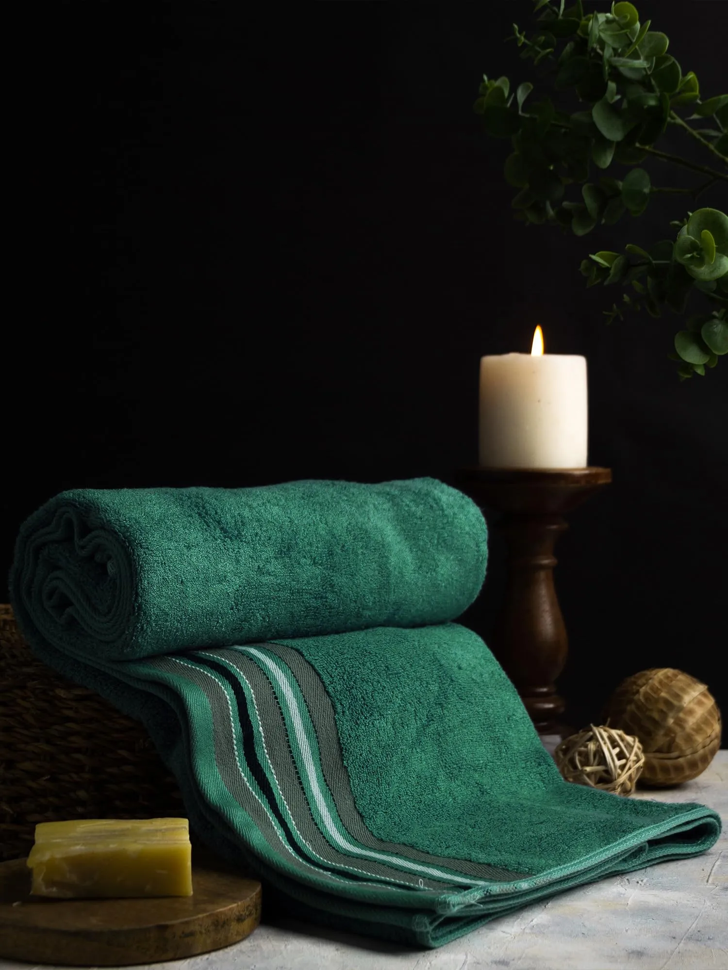 Mush Bamboo Towel |Ultra Soft, Absorbent & Quick Dry Towel for Bath, Beach, Pool, Travel, Spa and Yoga (Bath Towel, Forest Green)