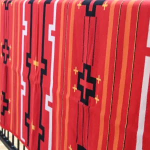 Pendleton Jacquard Robe Blanket in Red