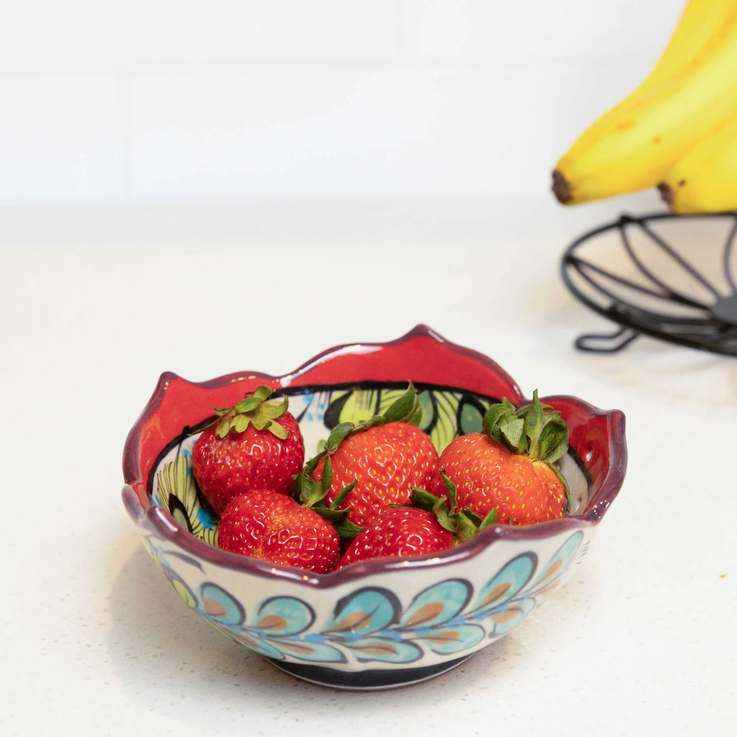 Vibrant Guatemalan Stoneware Berry Bowl: Eco-Friendly and Stylish